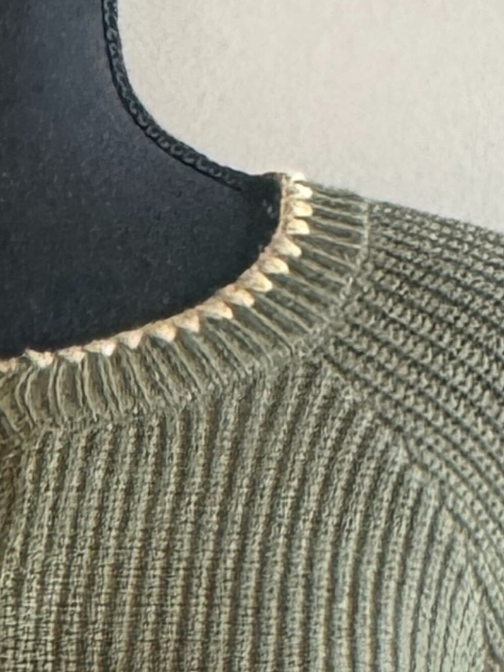 Vestique Green two toned Sweater Button up Army green - M -349 New with tags - Picture 5 of 6
